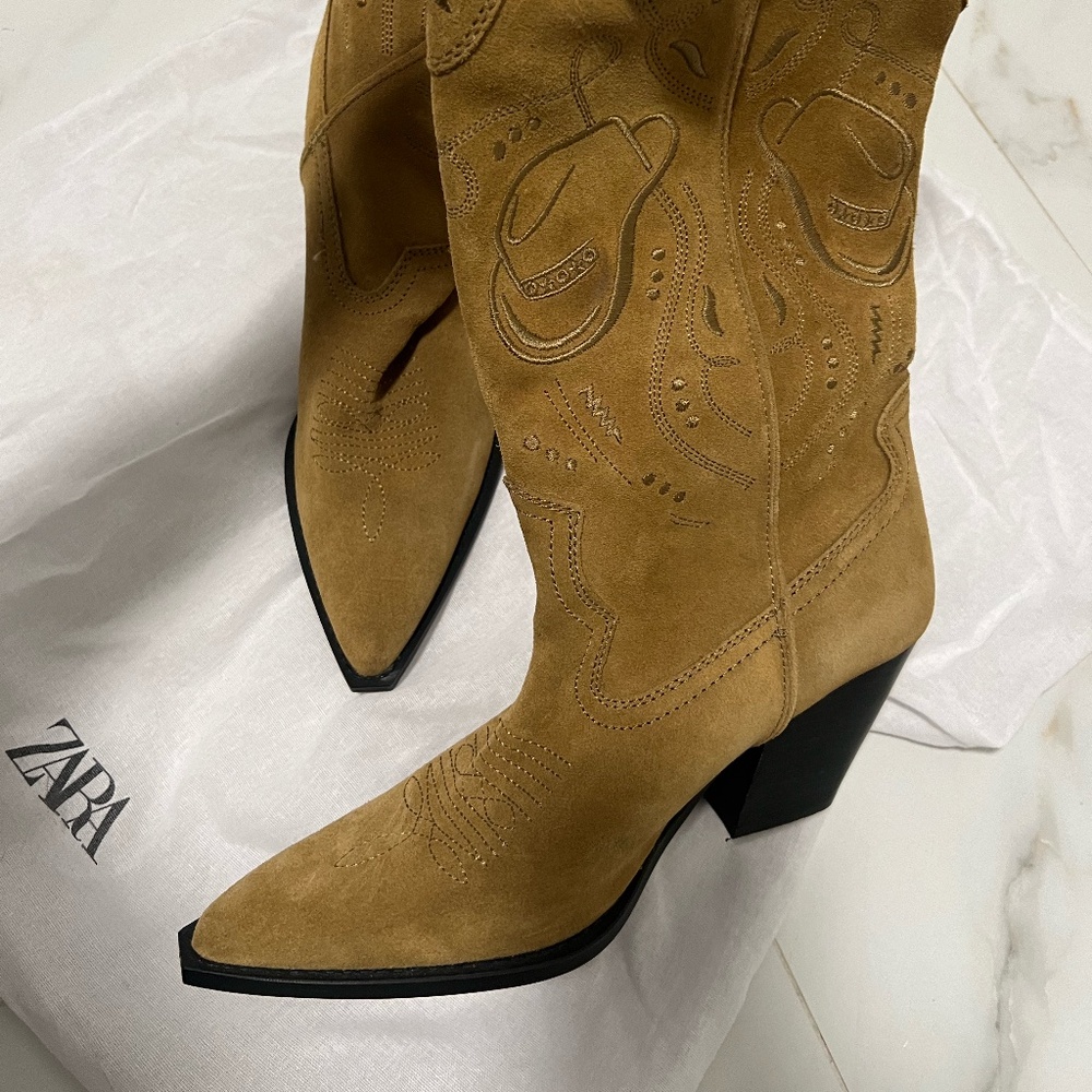 ZARA Cowgirl boots